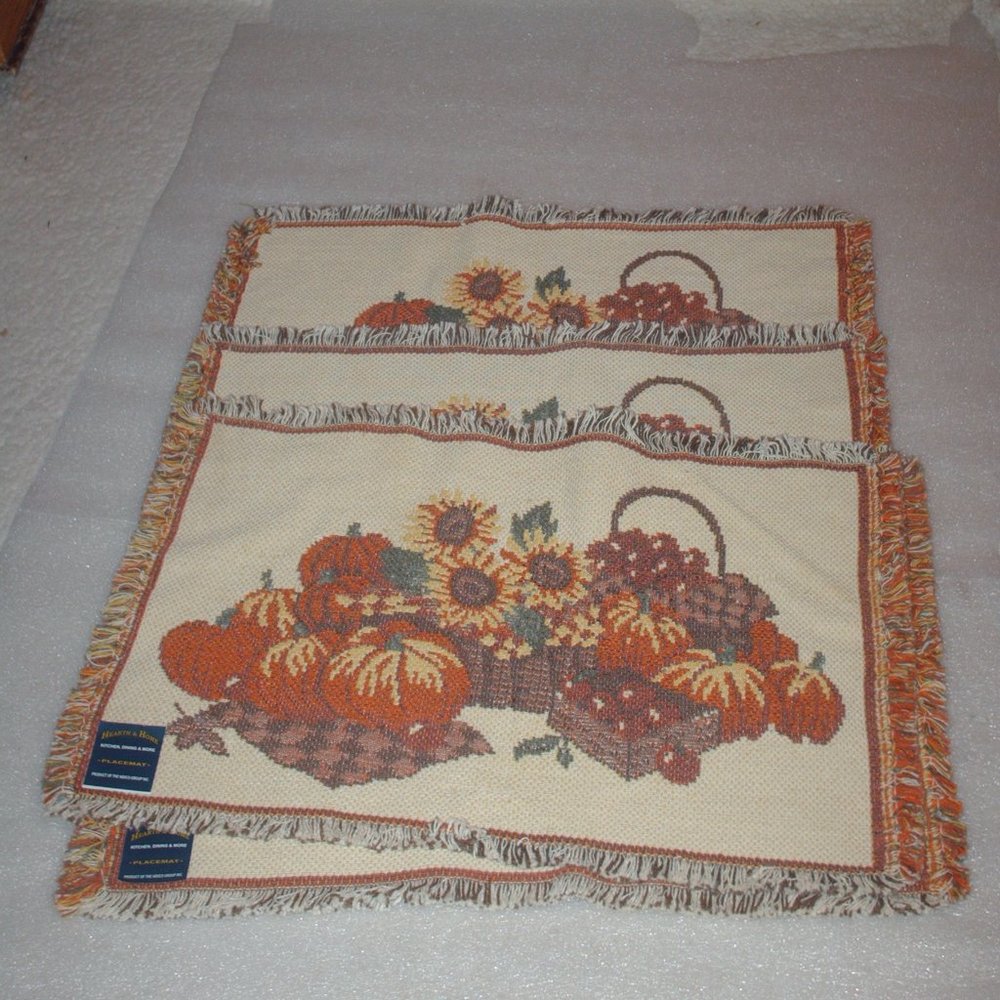 Set of 4 Hearth & Home Fall/Halloween placemats